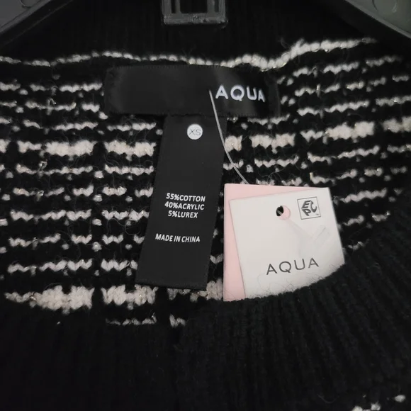 Sold- Aqua Tweed Cardigan - 100% Exclusive - Picture 9 of 10